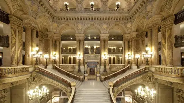 Opera Performances in Paris