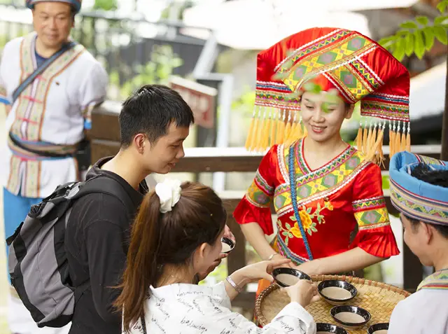 Discovering Zhuang Ethnic Culture in Guilin