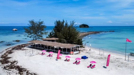 Lovely Paradise Island
