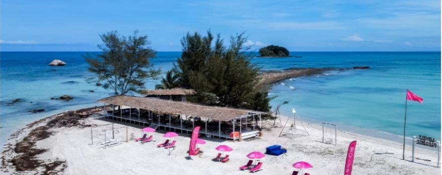 Lovely Paradise Island