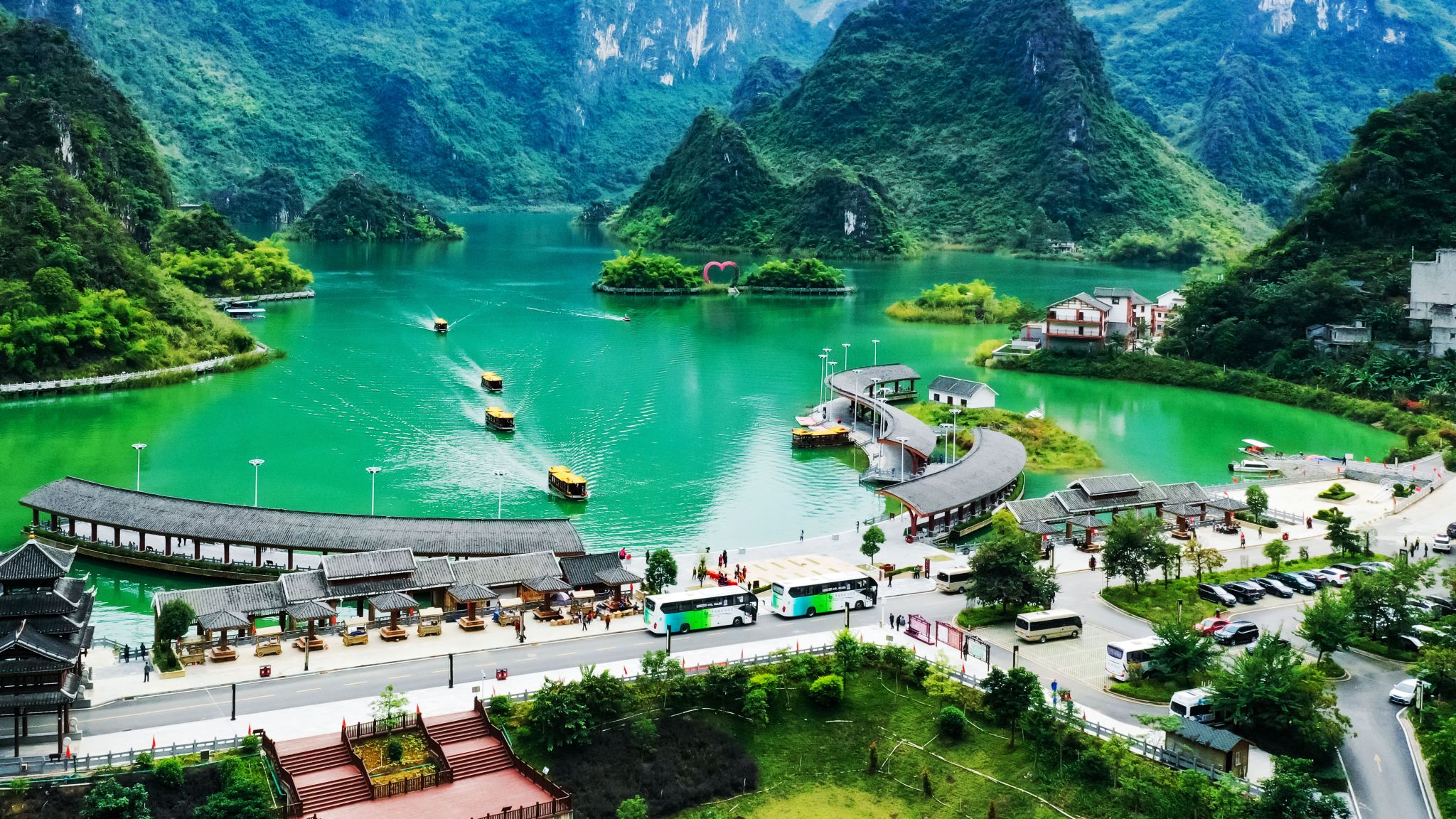 中國廣西百色浩坤湖一日遊【明星打卡點|不包括門票】