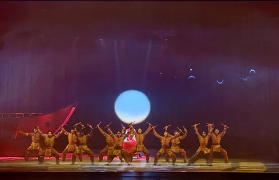 廣東揭陽《大潮歸來》舞台劇【英歌題材的舞台劇+講述潮汕千年故事+劇院式全息幻境舞台】