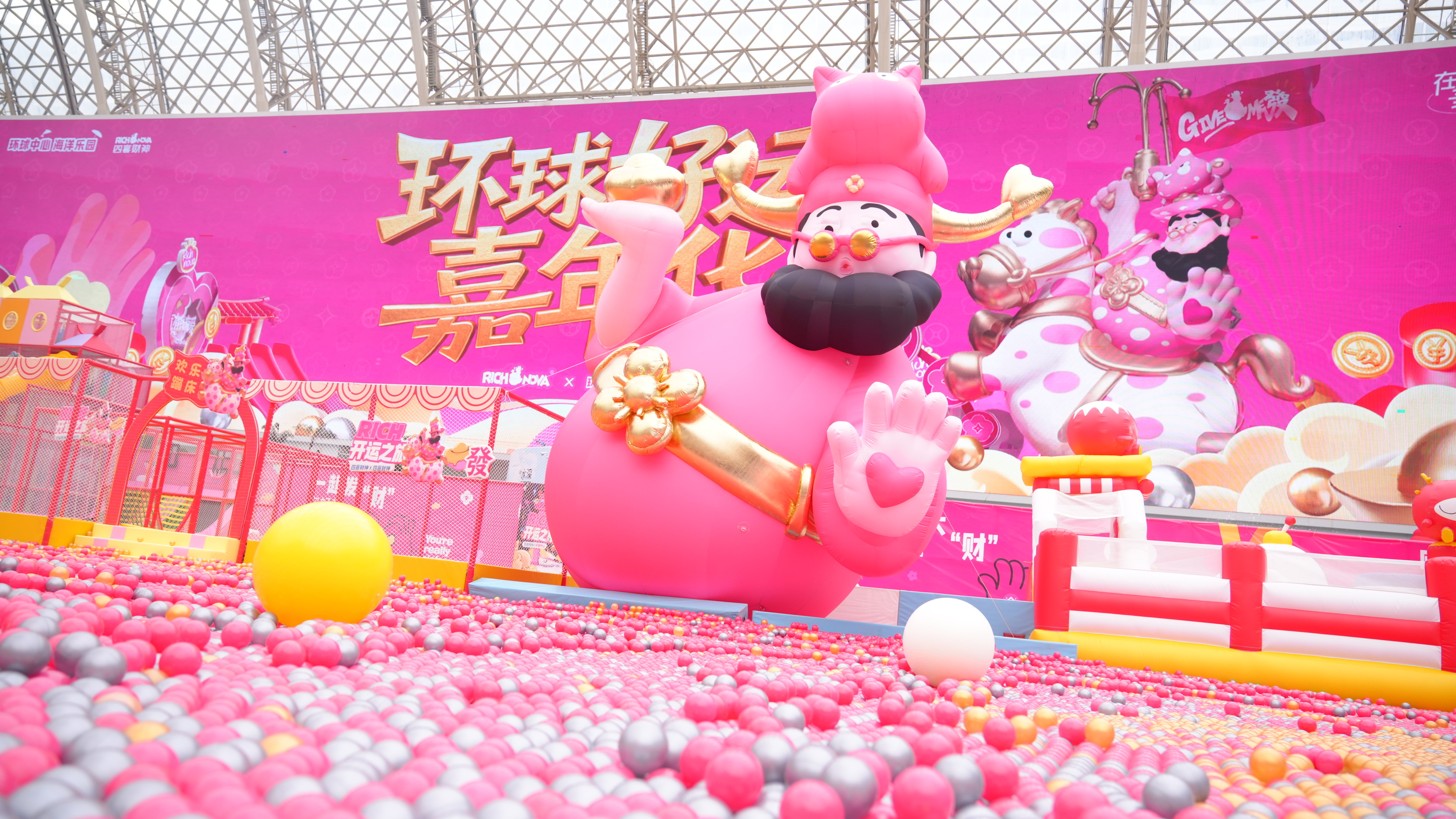 Top 10 Hot Springs Attractions in Chengdu