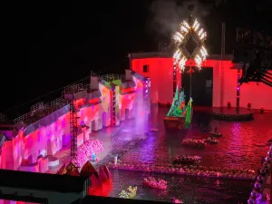 Hongcun Aju Performance