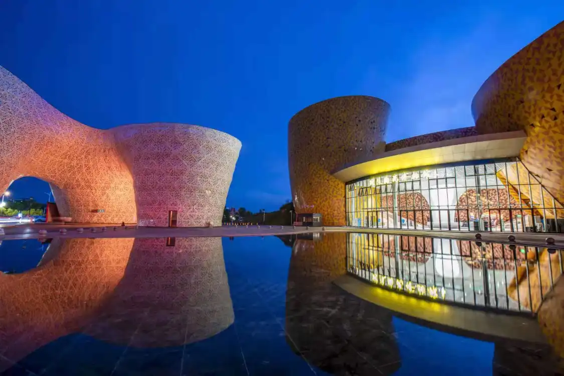 Hotels near Liling Ceramics Museum