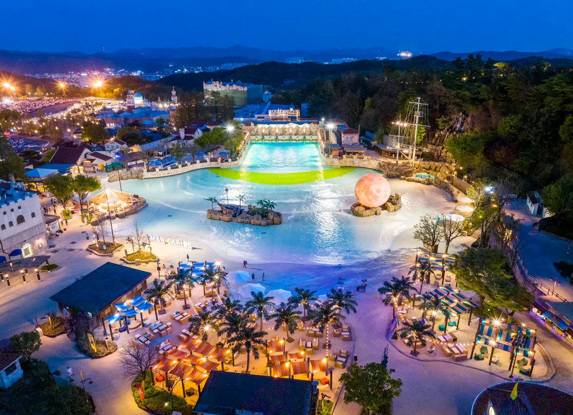 4_Caribbean Bay