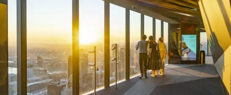 Hotel dekat Eureka Skydeck 88