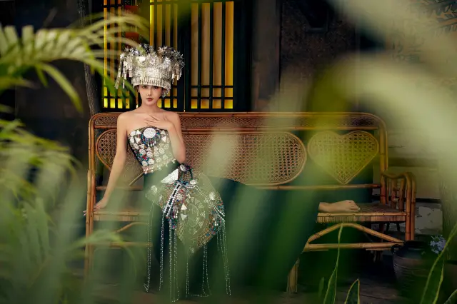 Travel Photoshoot in Jinghong