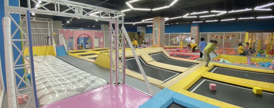 Bubble Hall Amusement Center