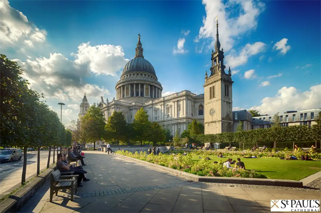 Hotels near St. Paul's Cathedral