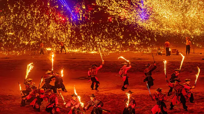 2_萬歲山武俠城