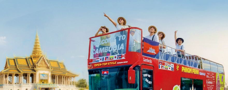 金邊雙層觀光巴士