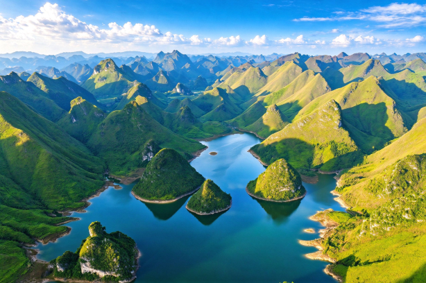 Jianlong Mountain