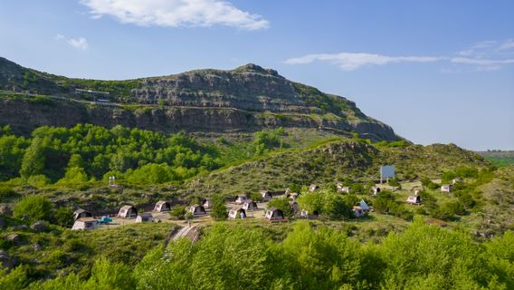 cao yuan tian lu ye hu ling sheng tai lv you qu