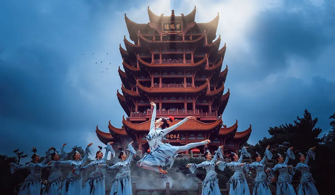 1_Yellow Crane Tower