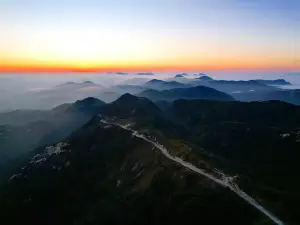 Guangdong First Peak Resort