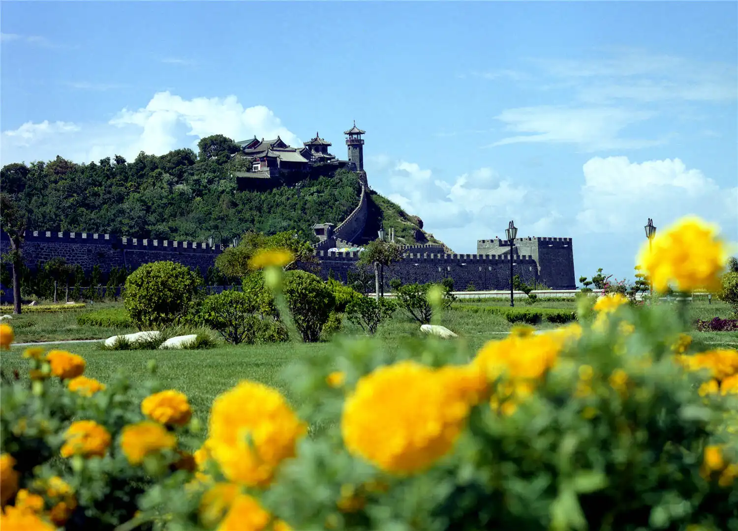 Hotels near Penglai Pavilion