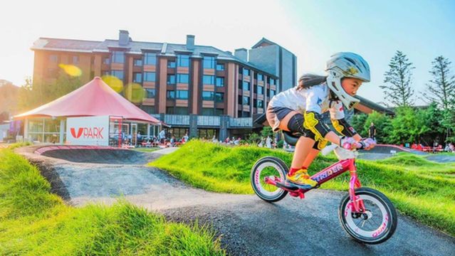 Lake Songhuahu Resort