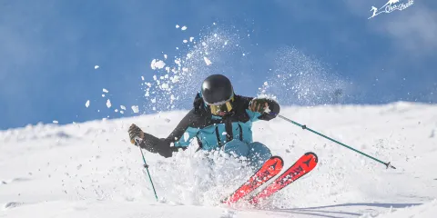 朝裡川溫泉滑雪場