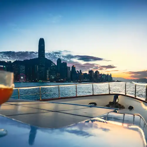 10 Aktivitas Terbaik di Hong Kong
