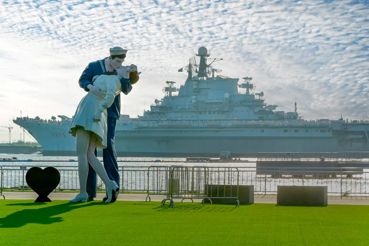 3_Teda Aircraft Carrier Theme Park