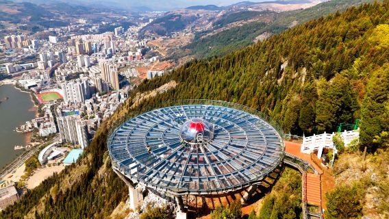 Laoyinshan Glass Skywalk