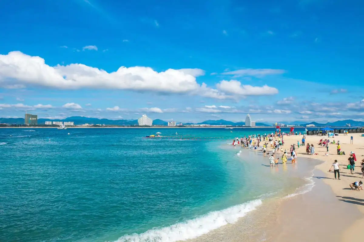 蜈支洲島