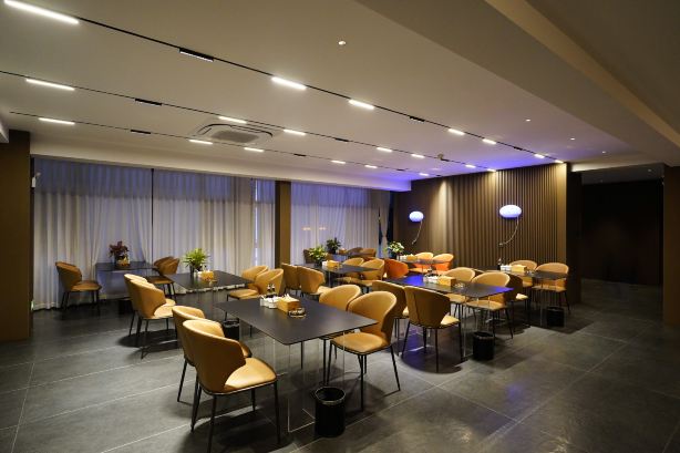 New Zhongheyu · Lakeside · Foot Massage · SPA