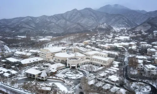 Jingzhihu Ski Resort