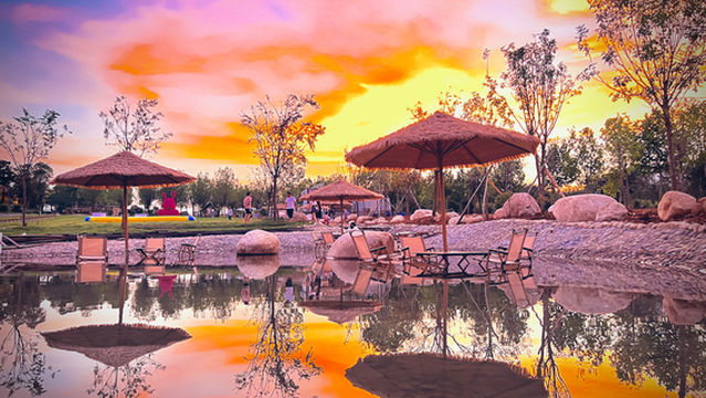 shi li zhang shan man hua ling le yuan jing qu