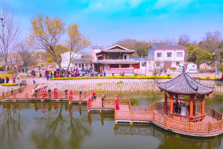 李白村文化旅遊度假區