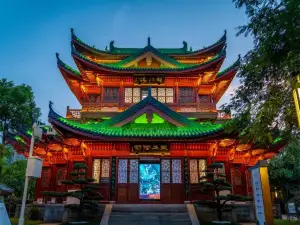 River-locking Tower Pagoda