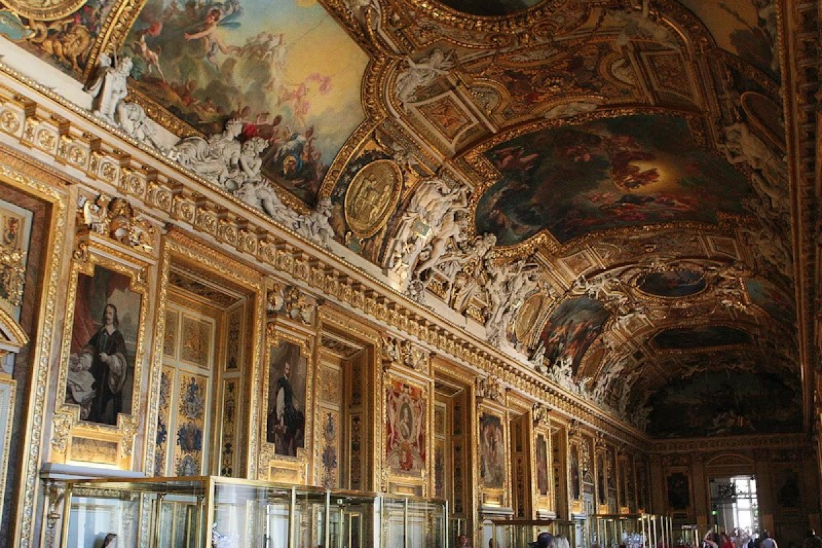 Louvre