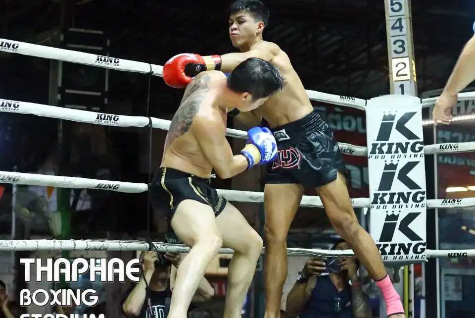 5_Thaphae Boxing Stadium