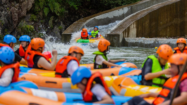 Rafting in Wenzhou