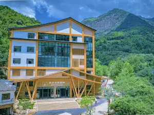 Dazhangshan Wolong Valley