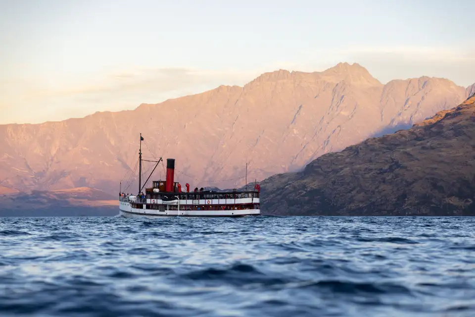 4_RealNZ | TSS Earnslaw Queenstown Cruise