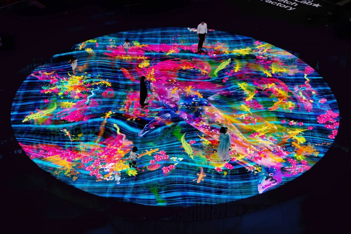 4_Digital Light Canvas by teamLab