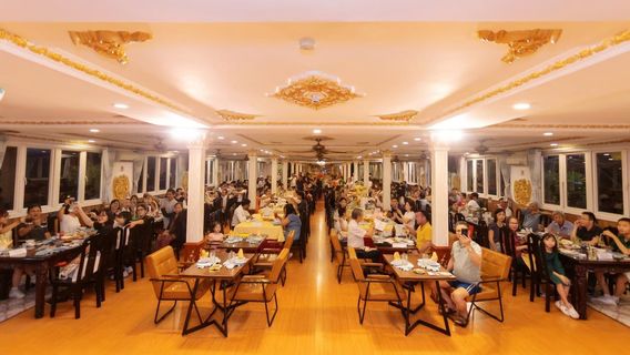 Indochina Queen Saigon Cruise