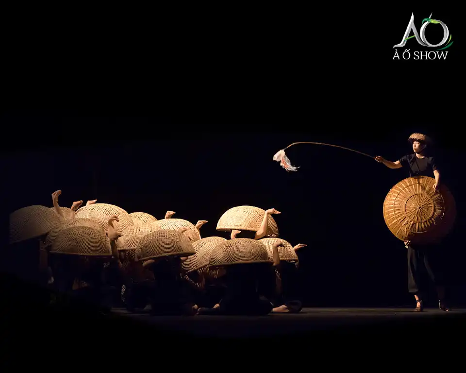 4_A O Show - Lune Production (Saigon Opera House)