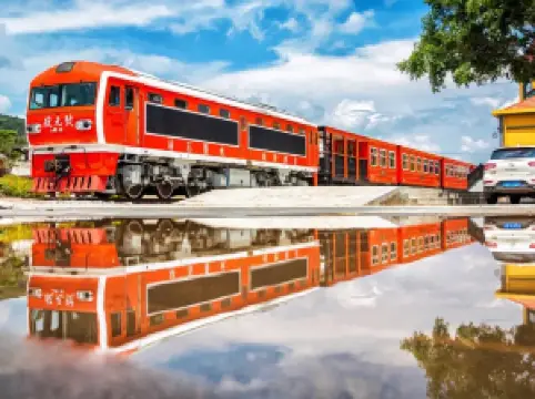 Shiping Narrow Gauge Train