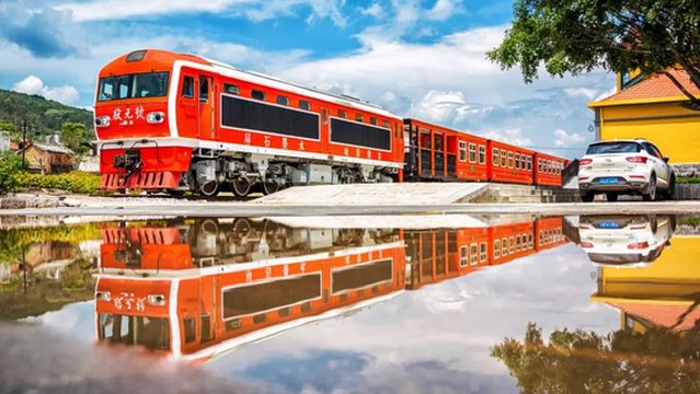 Shiping Narrow Gauge Train