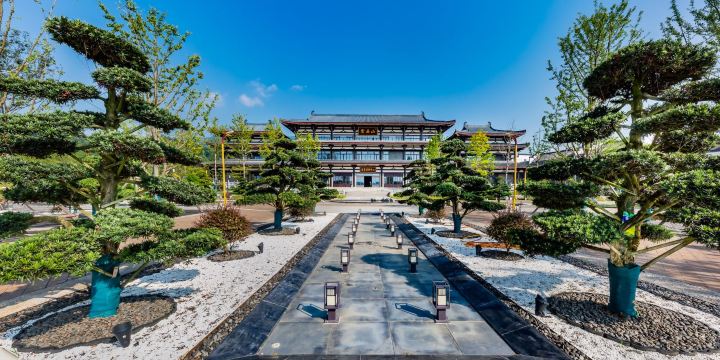 Yunju (Cloud Home) Mountain