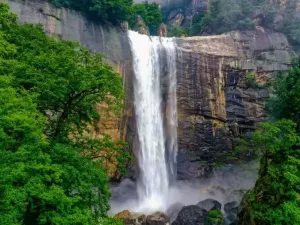 Bai Yun Mountain