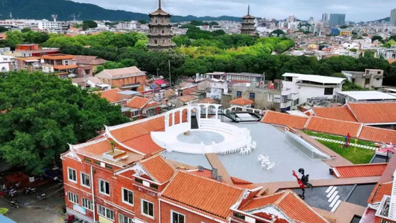 Quanzhou 7FUN rooftop complex space puppet show