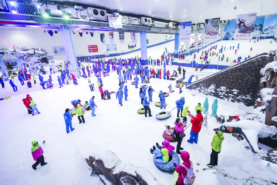 3_Chongqing Jihua Park Indoor Ski Hall