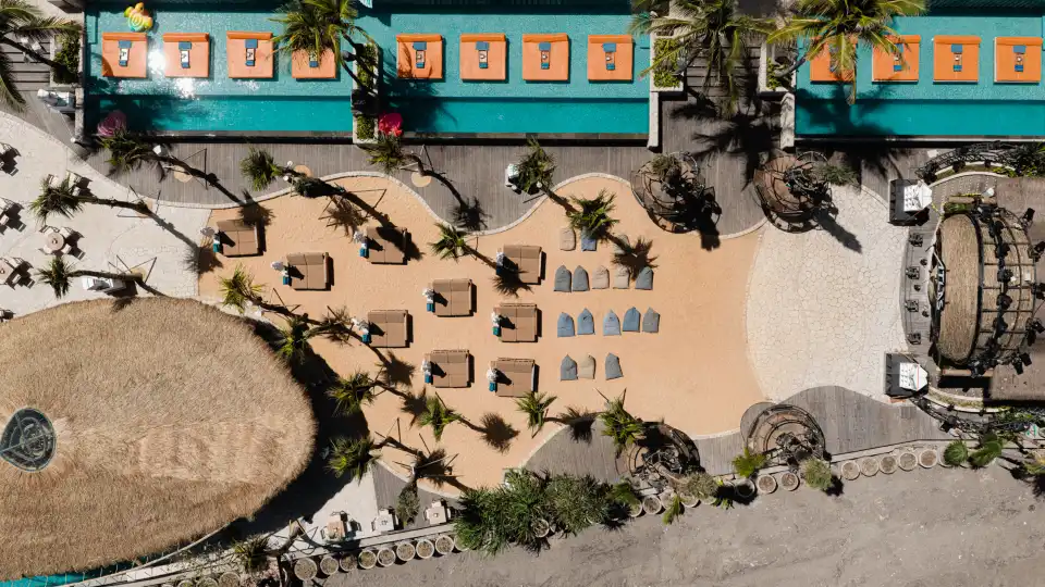 3_Atlas Beach Club