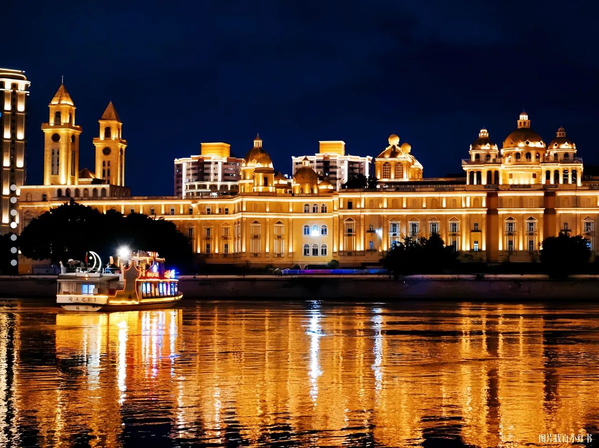 Minjiang River Night Cruise