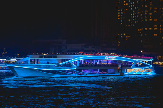 Super Galaxy Cruise