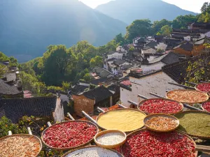 Wuyuan Huangling